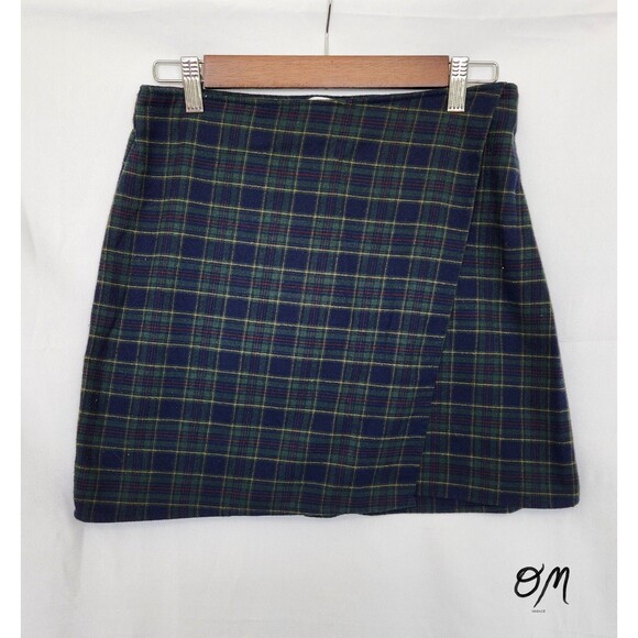 Hollister Ultra High Rise Mini Skirt Green Blue Plaid - M - Picture 1 of 7